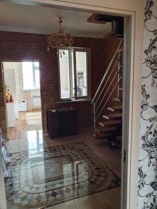 Продаётся 3х комнатная квартира.