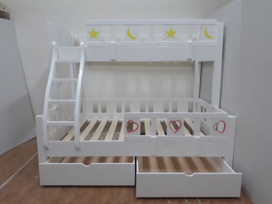 TRANSPORT GRATUIT.Pat etajat pt 3 persoane cod 3218