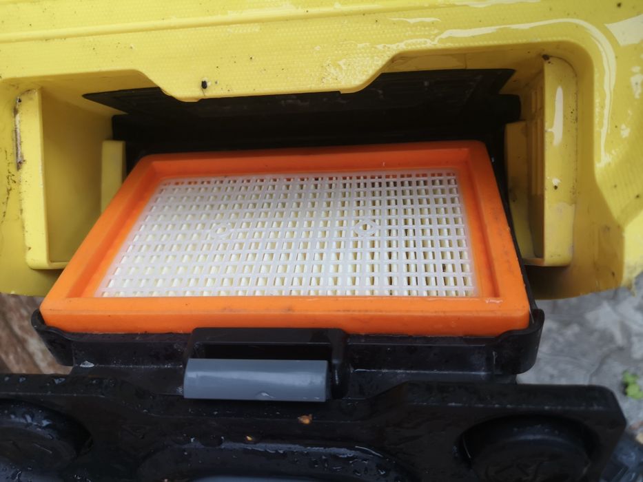 Прахосмукачка Karcher WD6 СухоСтроителсво 2бр