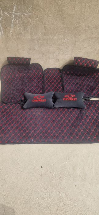 Продается чехол для авто