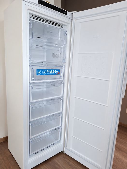 Морозильник от indesit
