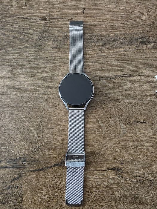 Samsung watch 4 - 44mm argintiu