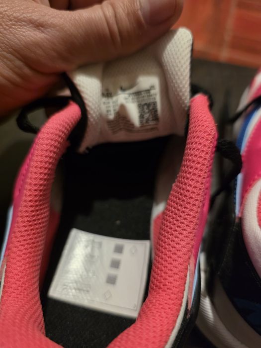 Nike Air Max 35.5 cu 22.5 cm noi și originali