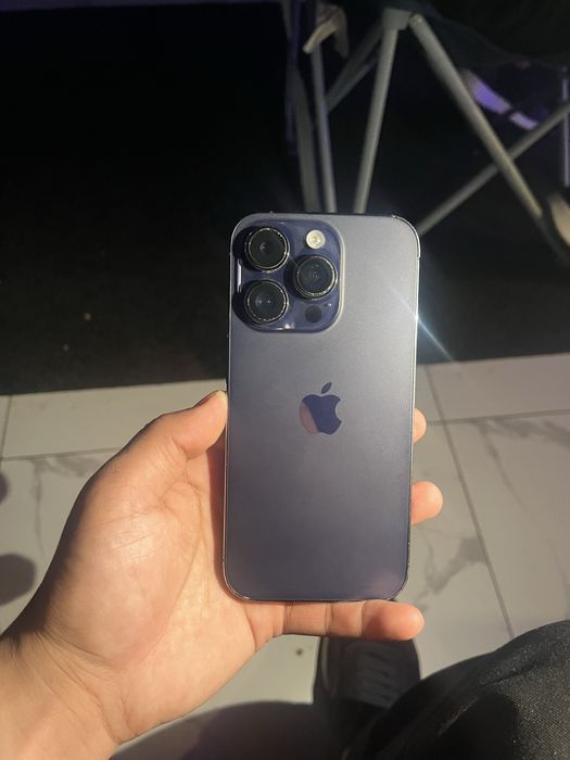 iPhone 14 pro в отличном состояние