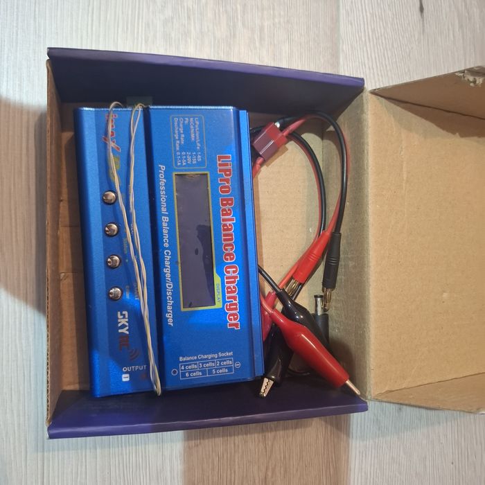 Charger LiPro Balance SkyRC B6 iMax original