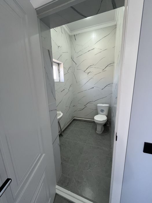 продам дом в хорошем районе 10 микрорайон.