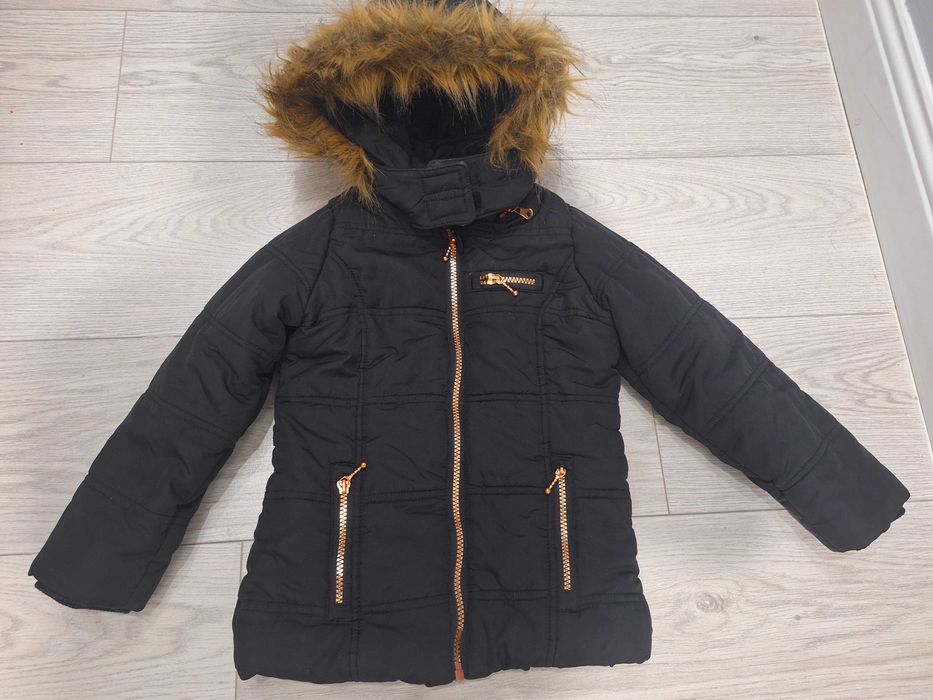 Продам детскую куртку