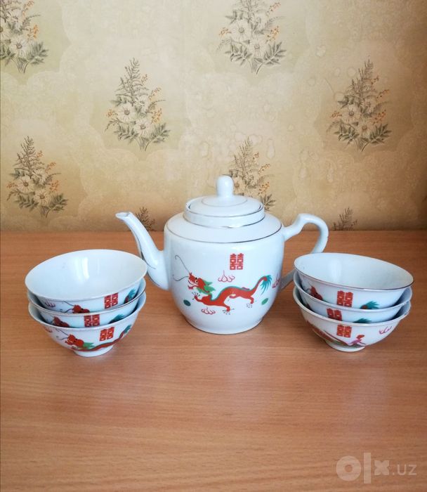 Продам чайный набор из фарфора