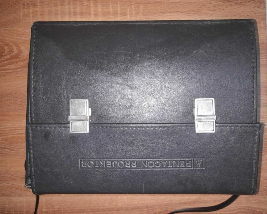 Pentacon AV100 Auto - proiector