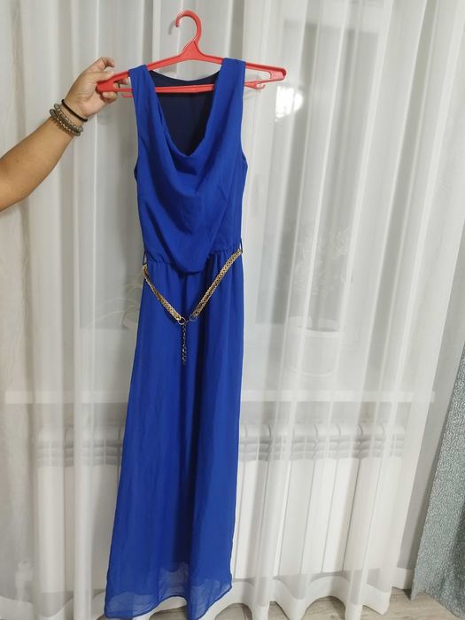 Продам вечерние платья