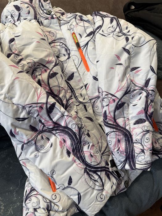 Продам зимний костюм