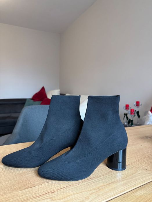 Ластични боти Zara