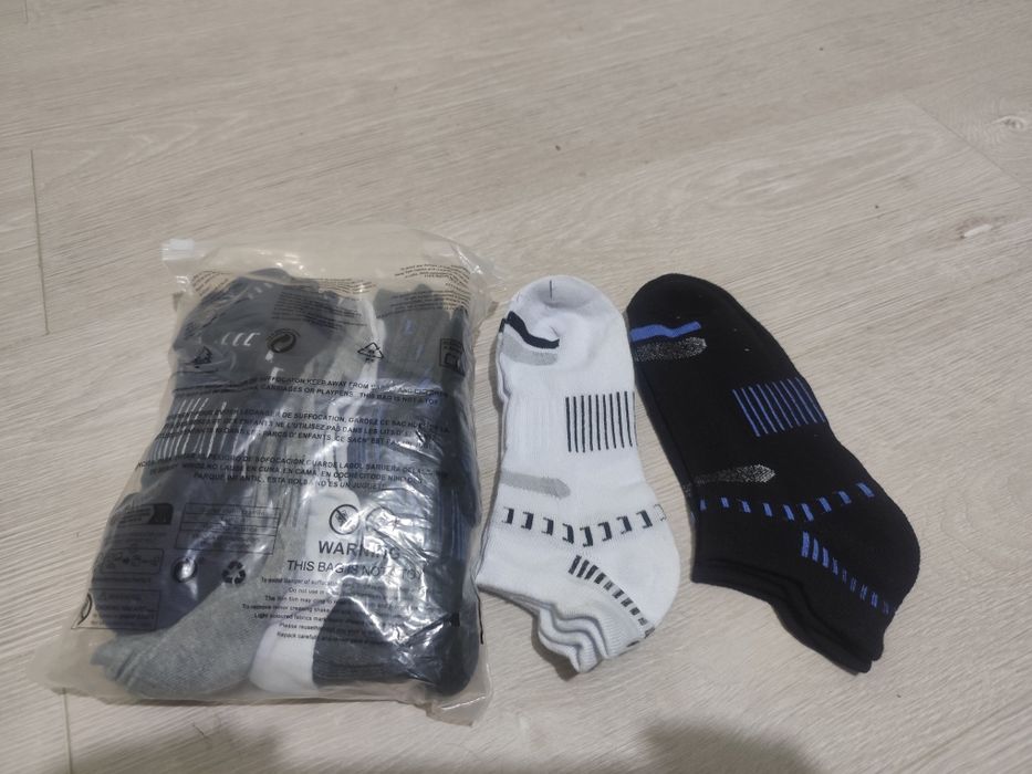 Продам носки новые