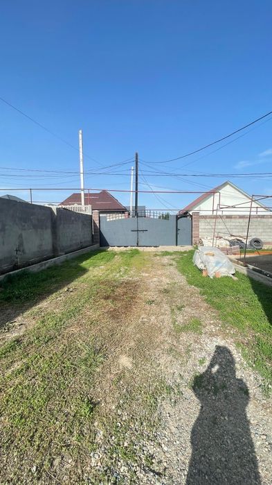 Продам двух этажный дом