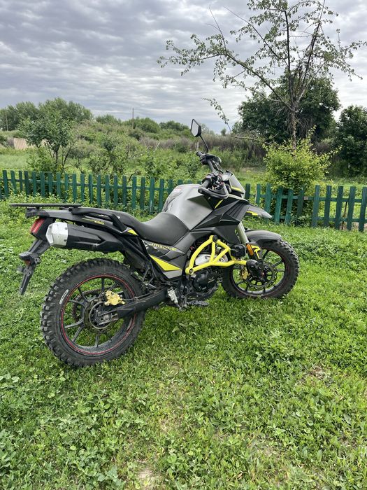 Мотоцикл кара бұқа
