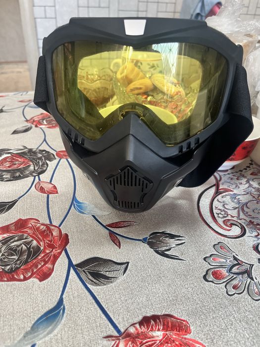 Продам шлем для мотоцикла