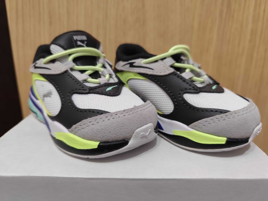 Маратонки нови.За прохождане