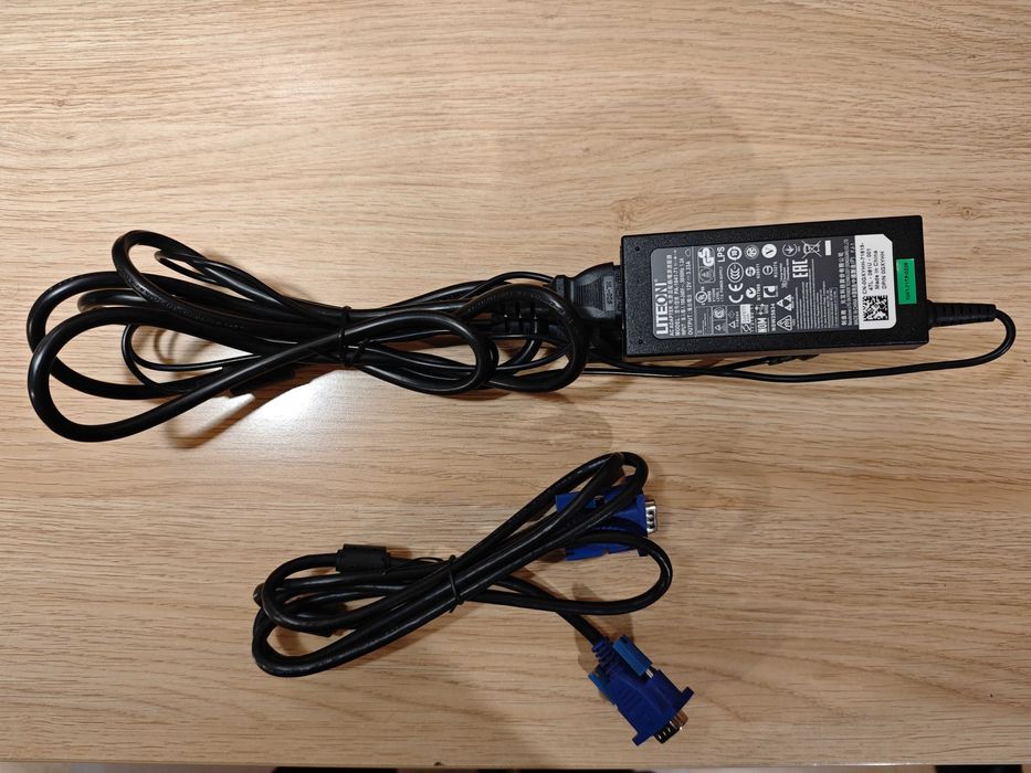 Продавам Монитор Dell S2240L 21.5″ LED (7 ms)