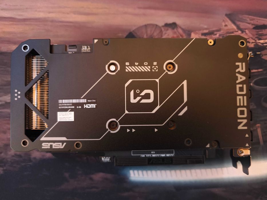 Видеокарта RX 7600 с гаранция