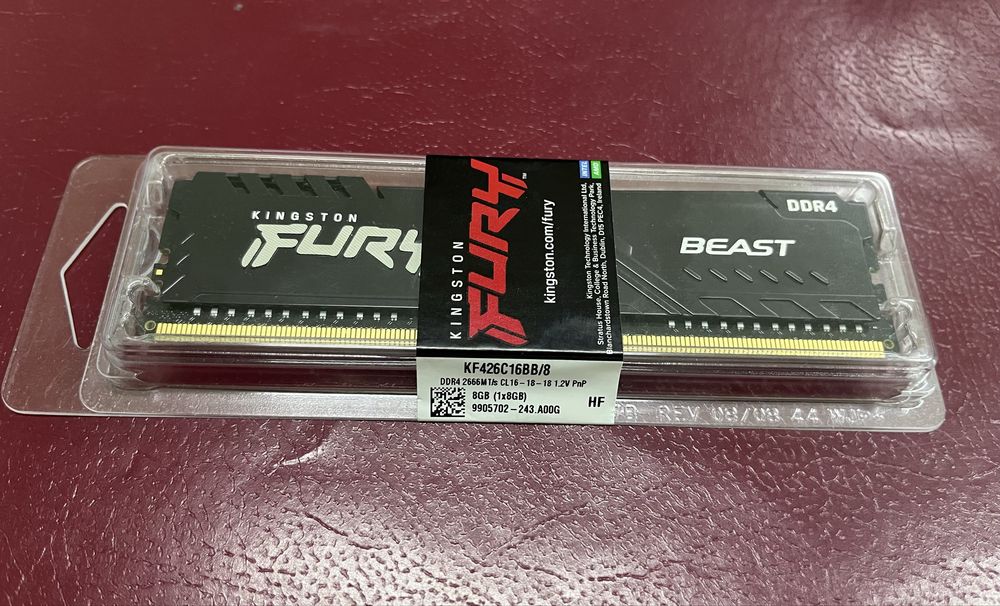 Продам озу DDR4- 8гб