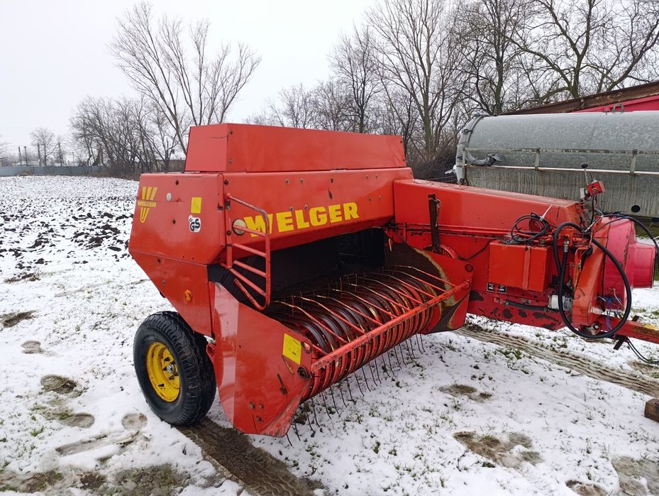 Presa balotiera welger ap 52 și 53