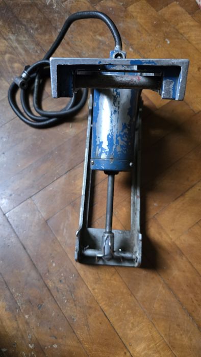 Продаётся ножной насос