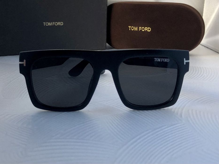 Мъжки слънчеви очила маска