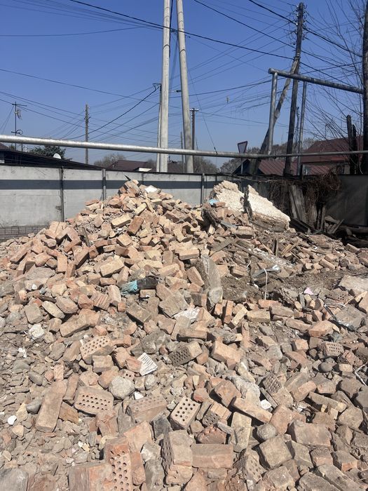 Кирпич красный б/у