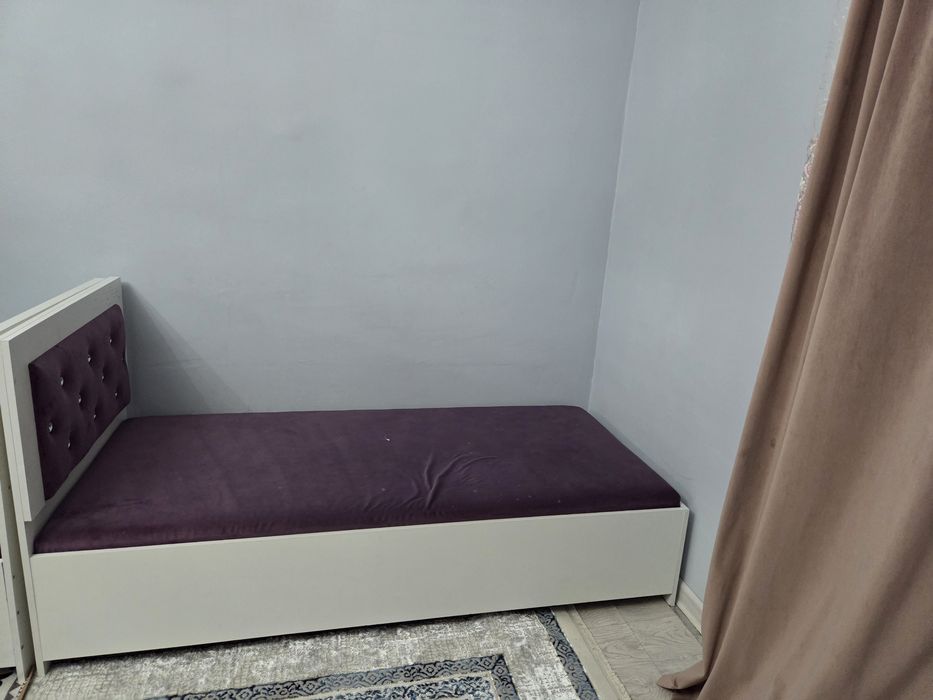 Детский кровать .