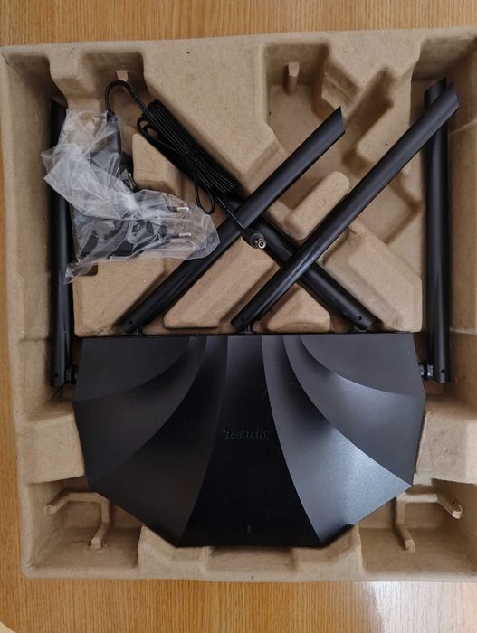 Router Tenda RX2 Pro Wi-Fi 6 AX1500 dual-band