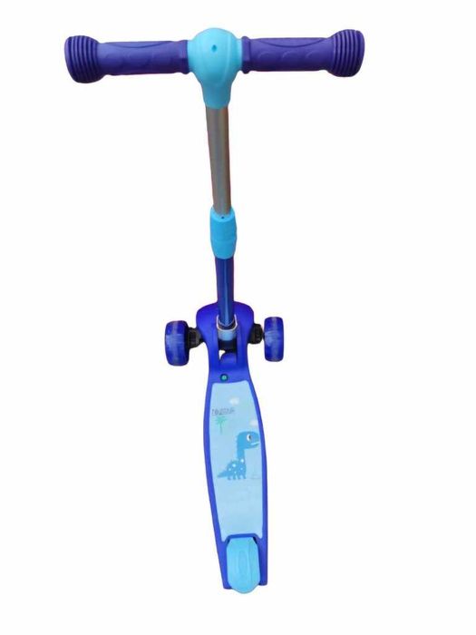 Детска, сгъваема тротинетка с LED светлини и мелодий. Размер:60х82см.