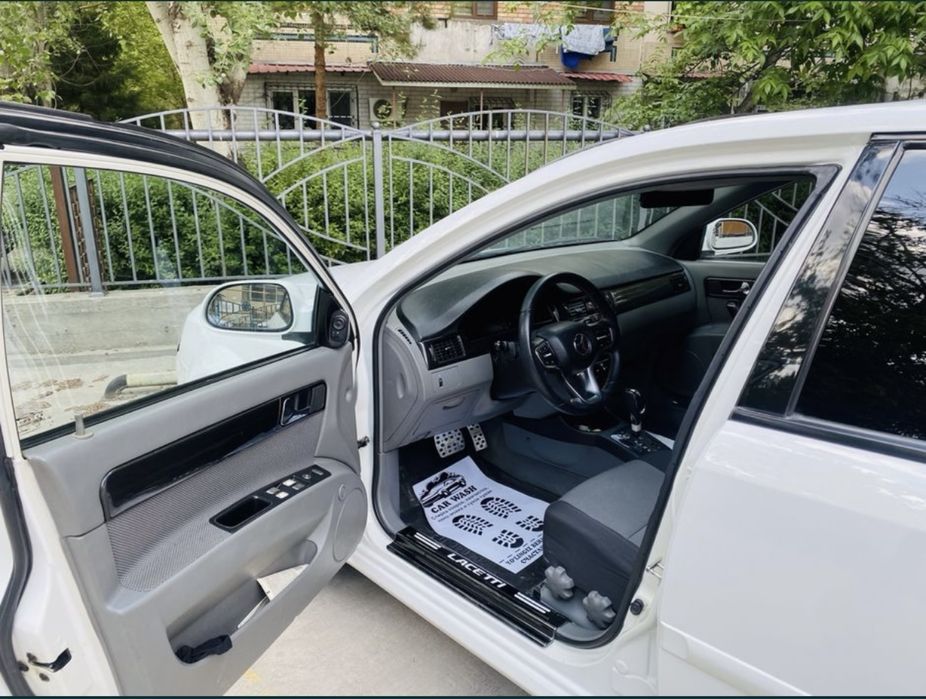 Срочно продаётся ласетти 2013 автомат