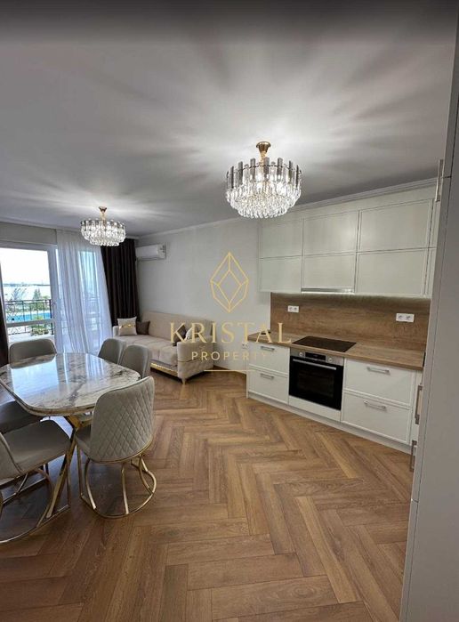 Продава се Тристаен апартамент в Свети Влас - 90 кв.м за 2334 €/кв.м - Снимка #2