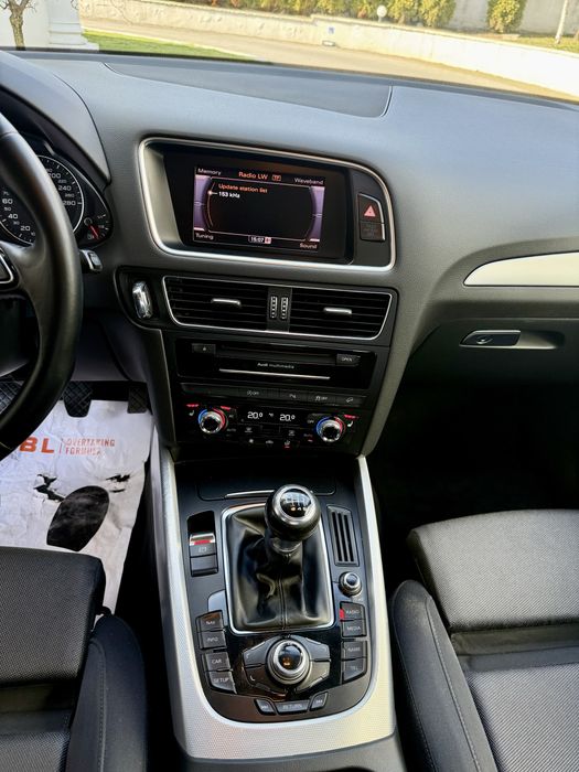 Audi Q5 Facelift 2.0TDI Quattro Unic Proprietar Ro