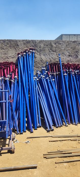 Аренда и продажа телескопические стойки//Леса строительные.Stoyka