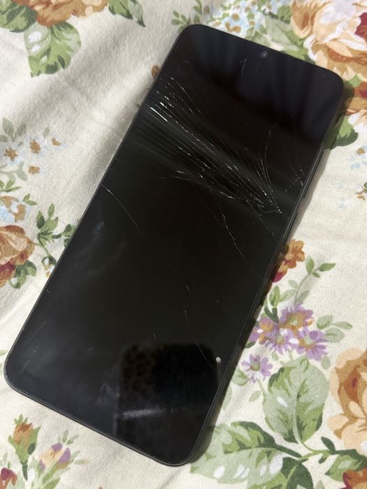 Продам Redmi 12C
