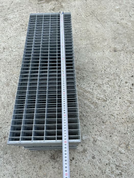Trepte zincate 90x27