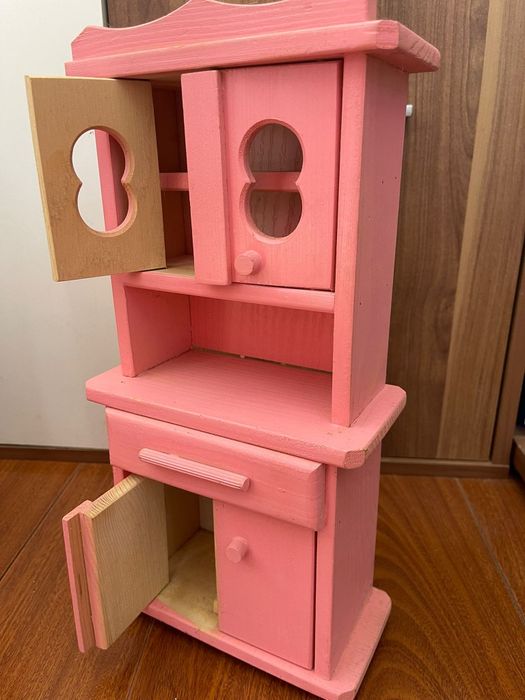 Dulapior lemn,cumparat de la mesteri locali