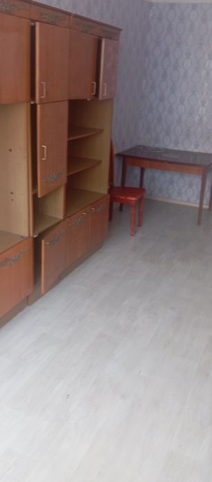 Сдам четырех комнатную квартиру.