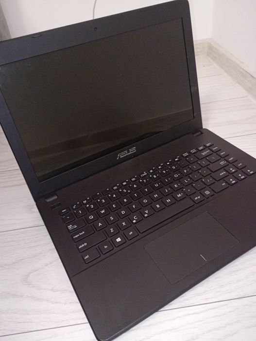 Laptop ASUS pentru jocuri