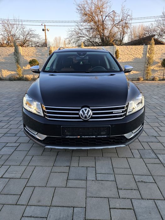 VOLKSWAGEN Passat Alltrack 2013 — imagine 3
