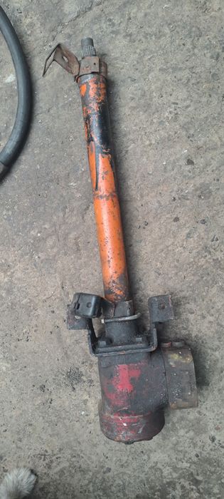 Caseta direcție cu danfos plus tija DT1010