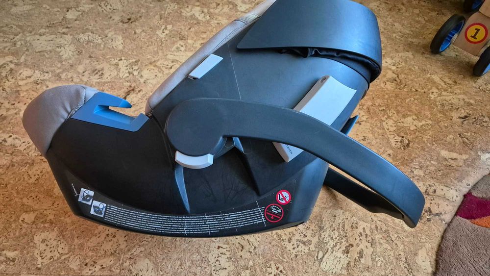 Столче за кола Cybex Aton 5