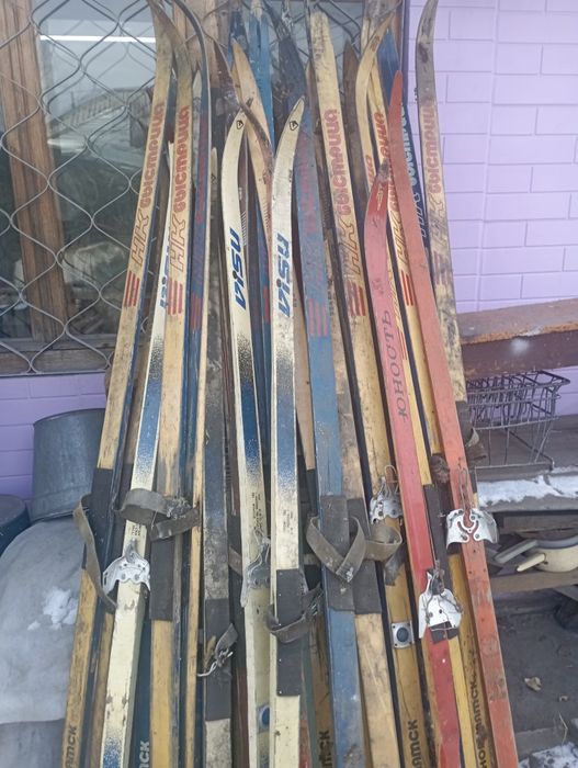 Продам советские лыжи
