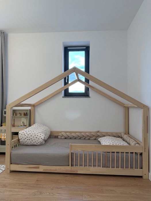 Pat copii tip căsuță 90x190 + saltea inclusă | Stare foarte bună