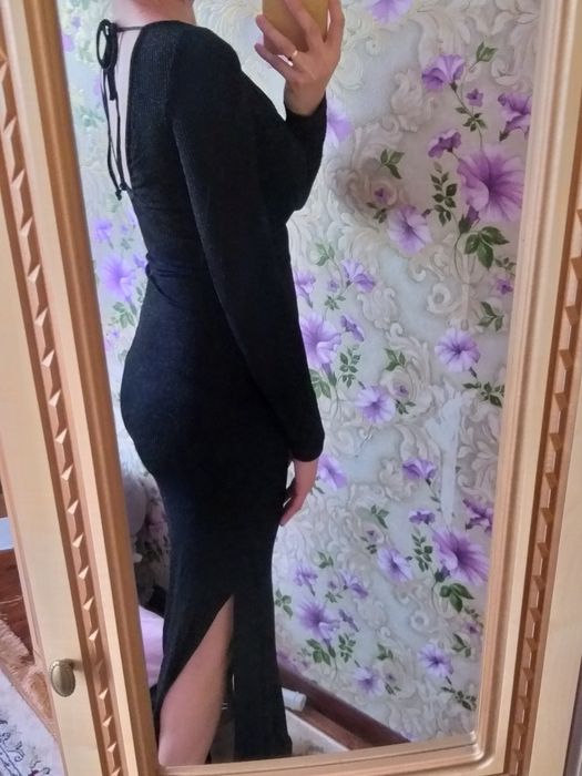 Женское вечернее платье