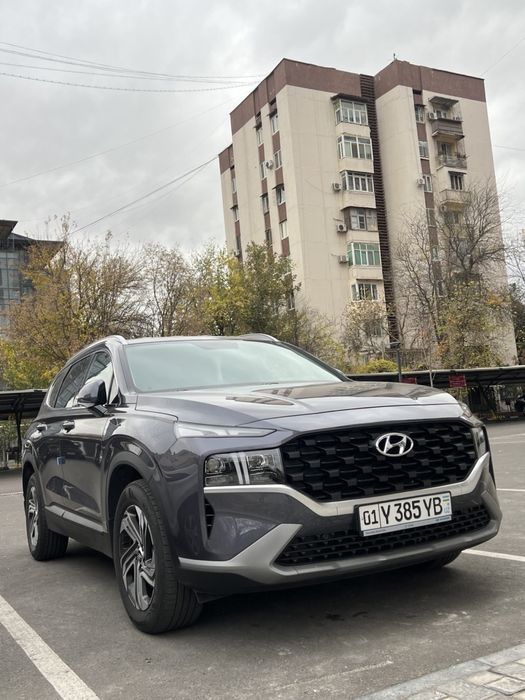 Hyunday Santa Fe 34000 km 2023 год