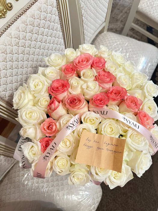 Цветы роза букет