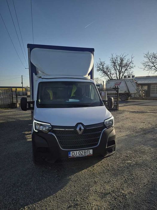 Vand Renault Master cu prelata si lift