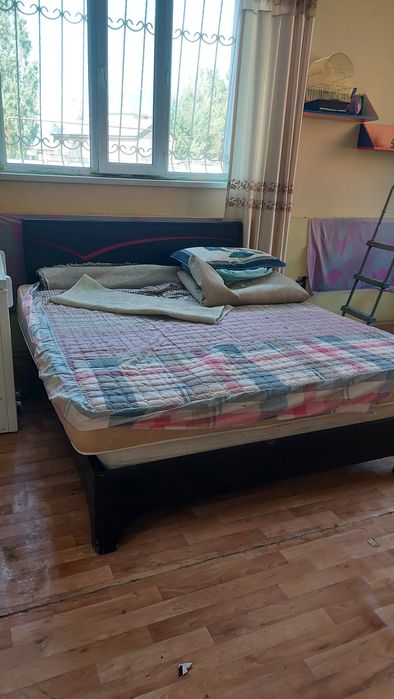 Отдам матрас даром